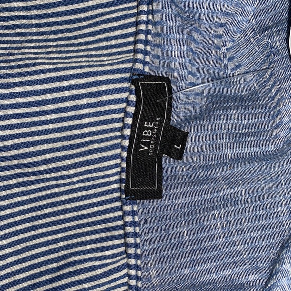 Summer Top - Picture 3 of 3